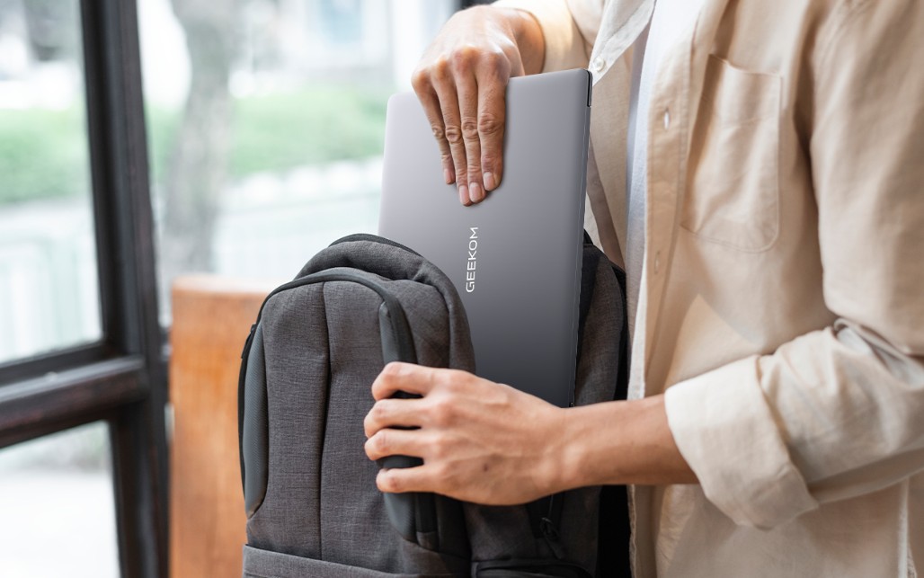 GeekBook X16 Pro laptop